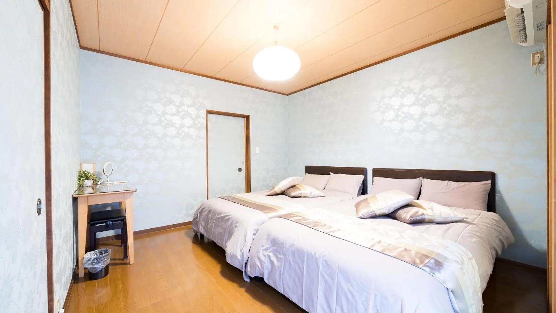 Shinjuku/Okubo Sta, 3 Min Walk/Switch/Board Game/65㎡２ldk Apartment Tokyo 0*,  Japan